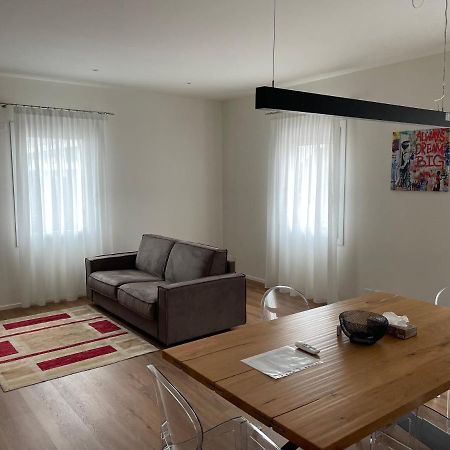 G83Home-Appartamento Moderno In Zona Fiera Vicenza Exterior photo